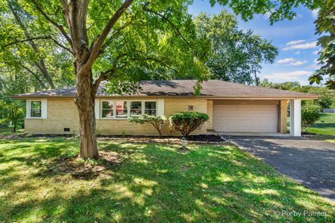 Photo of 70 Ela Road, Inverness, IL 60067 (MLS # 12471301)