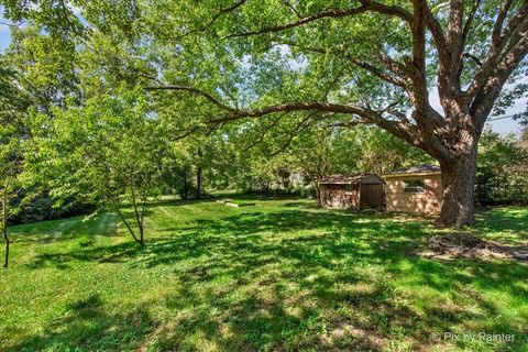 Tiny photo for 70 Ela Road, Inverness, IL 60067 (MLS # 12471301)