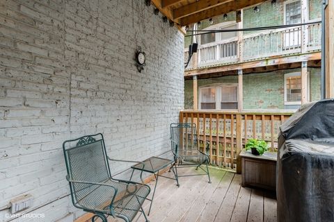 Tiny photo for 844 W Agatite Avenue #2W, Chicago, IL 60640 (MLS # 12605417)