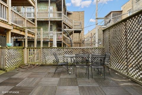Tiny photo for 844 W Agatite Avenue #2W, Chicago, IL 60640 (MLS # 12605417)