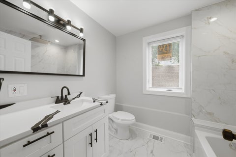 Tiny photo for 852 N Trumbull Avenue, Chicago, IL 60651 (MLS # 12757591)
