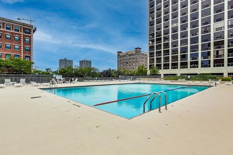 Tiny photo for 4343 N Clarendon Avenue #1408, Chicago, IL 60613 (MLS # 12651595)