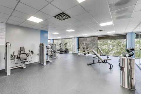 Tiny photo for 4343 N Clarendon Avenue #1408, Chicago, IL 60613 (MLS # 12651595)