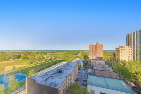 Tiny photo for 4343 N Clarendon Avenue #1408, Chicago, IL 60613 (MLS # 12651595)