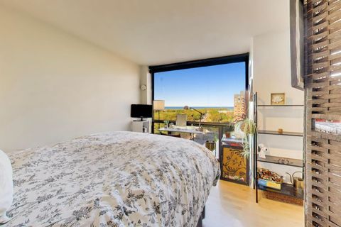 Tiny photo for 4343 N Clarendon Avenue #1408, Chicago, IL 60613 (MLS # 12651595)