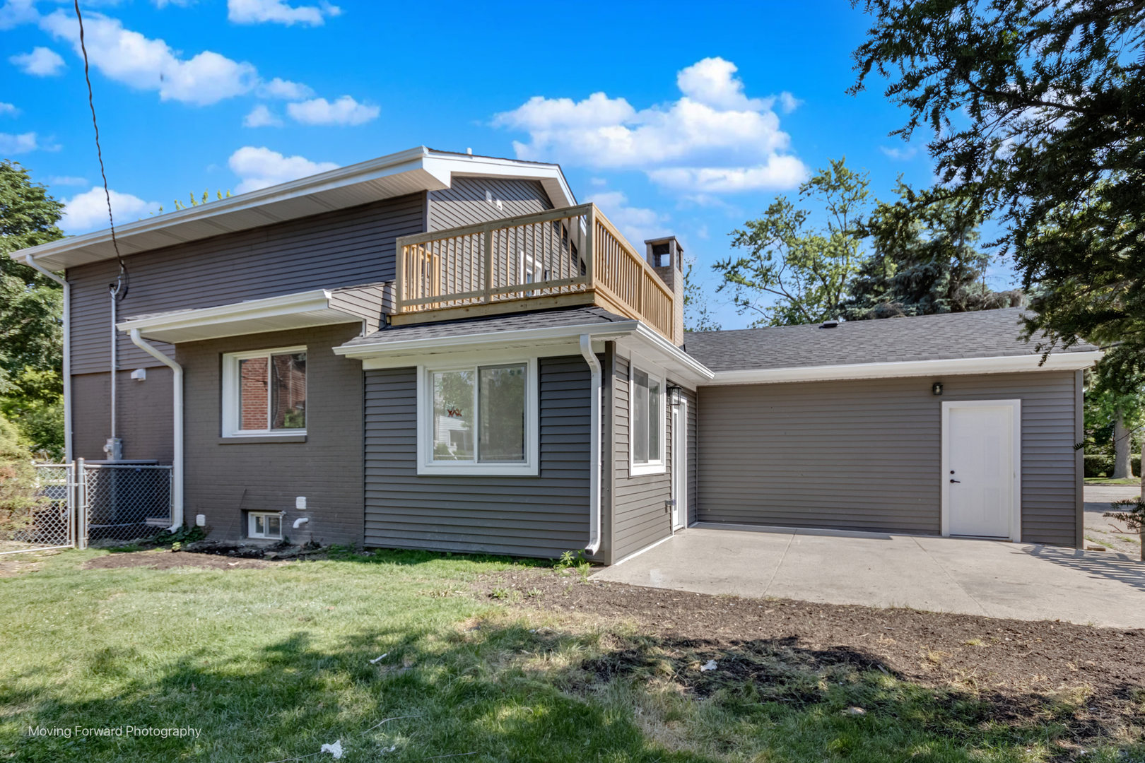 8600 E Prairie Road