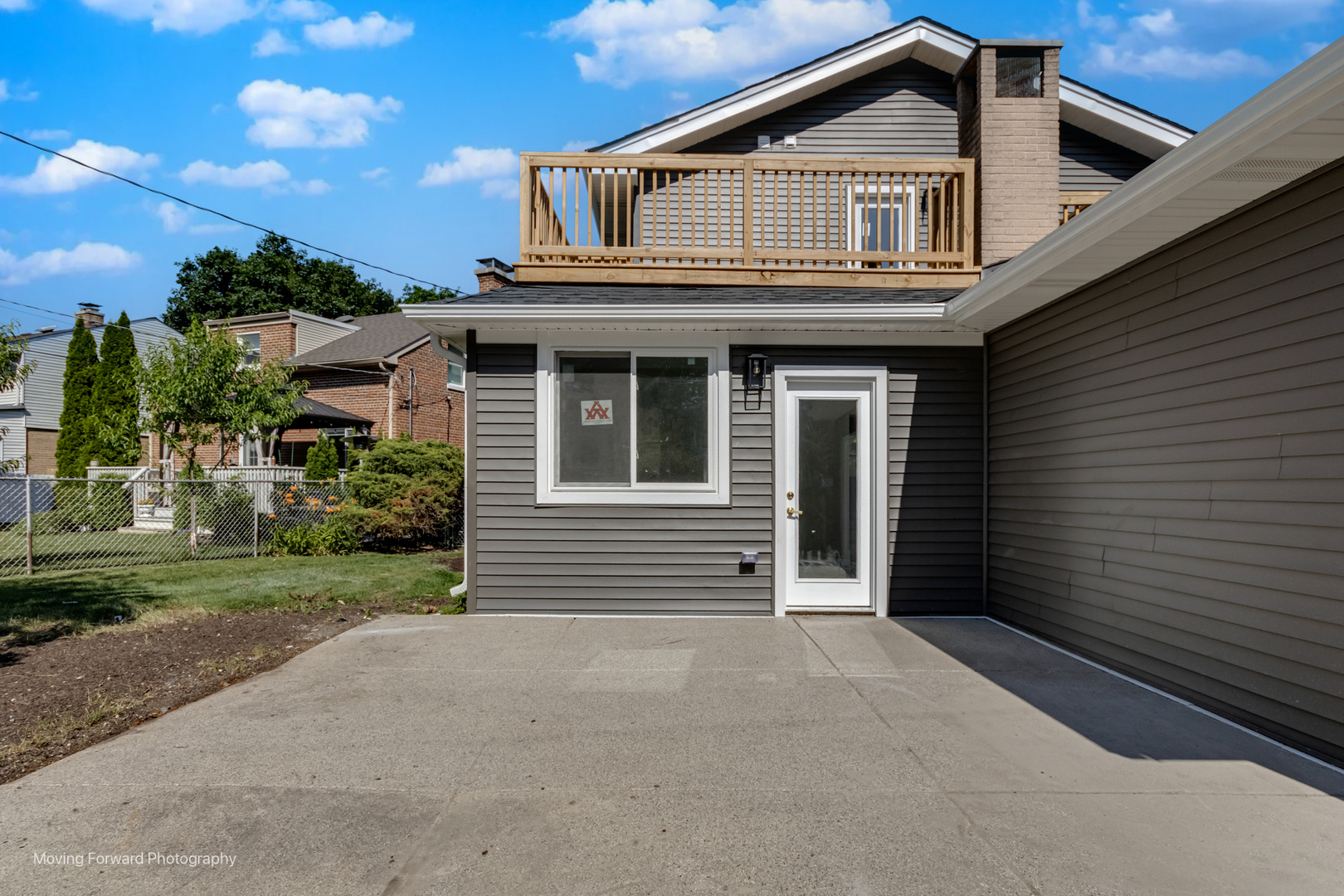 8600 E Prairie Road