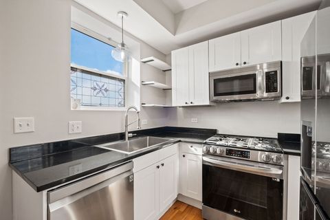 Tiny photo for 3143 W Carmen Avenue #3, Chicago, IL 60625 (MLS # 12502644)