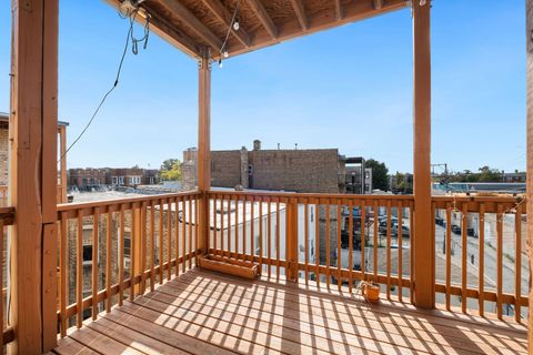 Tiny photo for 3143 W Carmen Avenue #3, Chicago, IL 60625 (MLS # 12502644)