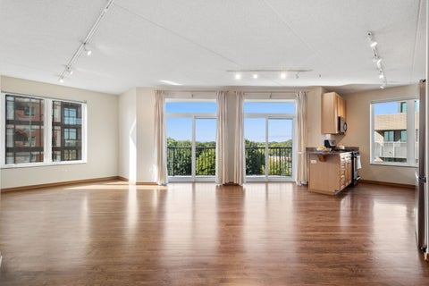 Tiny photo for 515 Main Street #609, Evanston, IL 60202 (MLS # 12762441)