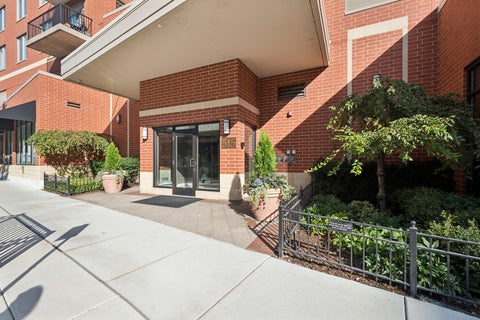 Tiny photo for 515 Main Street #609, Evanston, IL 60202 (MLS # 12762441)