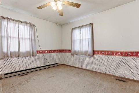 Tiny photo for 406 E Clarendon Drive, Round Lake Beach, IL 60073 (MLS # 12514734)