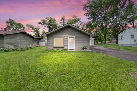 Tiny photo for 3015 Virginia Avenue, McHenry, IL 60050 (MLS # 12505778)
