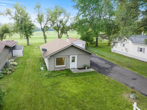 Tiny photo for 3015 Virginia Avenue, McHenry, IL 60050 (MLS # 12505778)