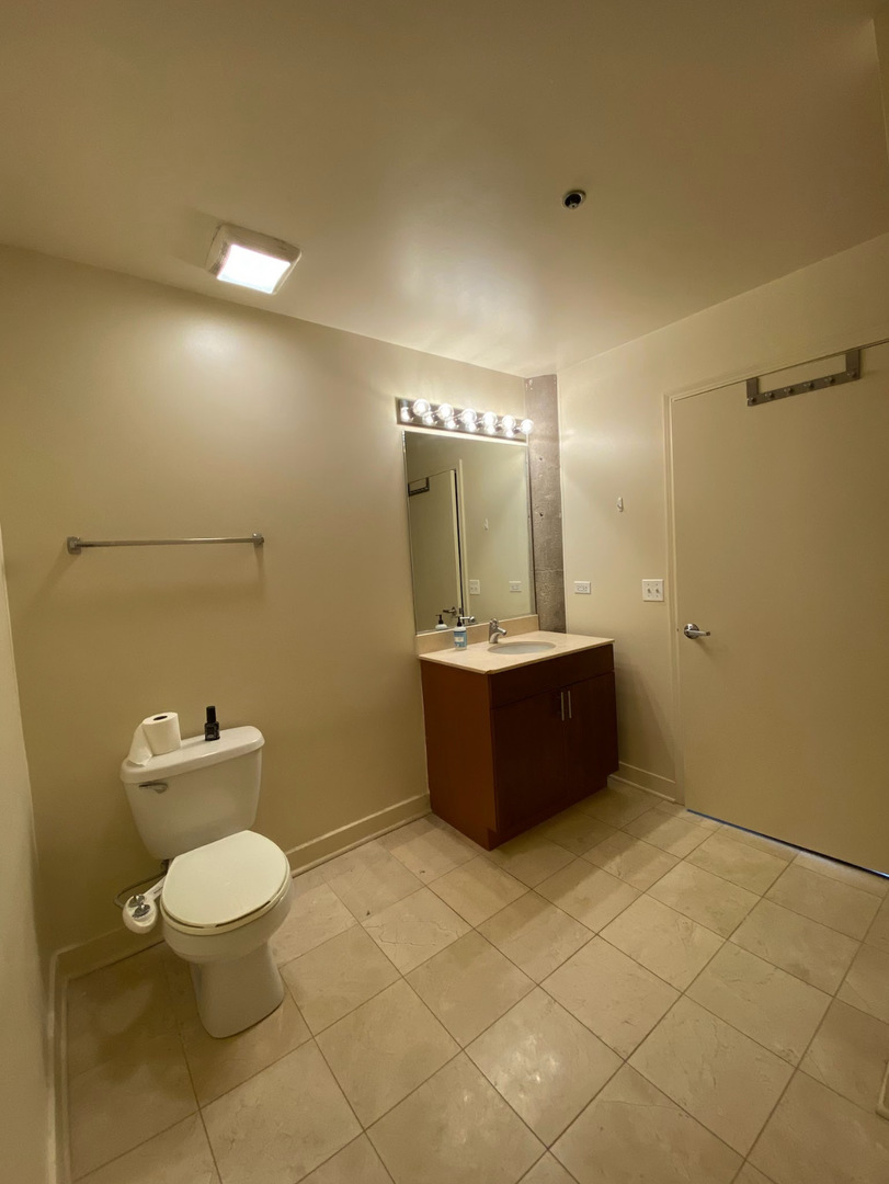 320 E 21 Street 404