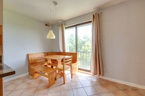 Tiny photo for 915 N York Street N #403, Elmhurst, IL 60126 (MLS # 12467584)