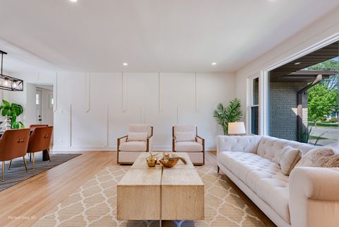 Tiny photo for 3639 Crain Street, Skokie, IL 60076 (MLS # 12497148)