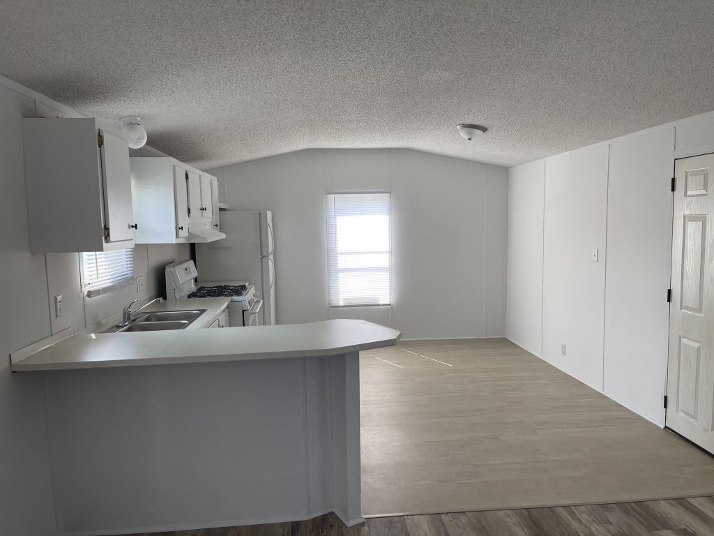 1712 S Dixie Highway 1
