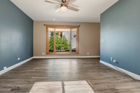 Tiny photo for 182 Hastings Mill Road, Streamwood, IL 60107 (MLS # 12694733)
