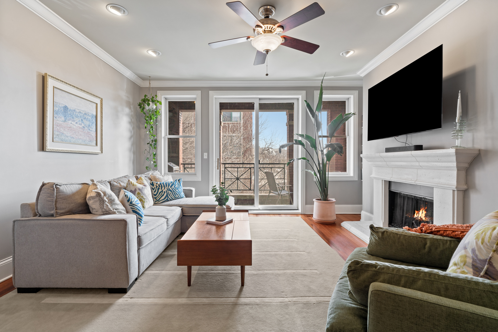 2820 N SHEFFIELD Avenue 3S