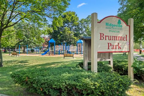 Tiny photo for 803 Brummel Street, Evanston, IL 60202 (MLS # 12456024)