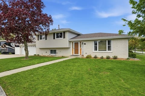 Photo of 549 Willow Lane, Beecher, IL 60401 (MLS # 12635302)