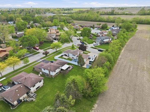 Tiny photo for 549 Willow Lane, Beecher, IL 60401 (MLS # 12635302)