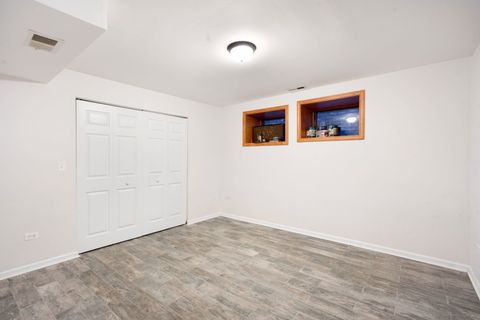 Tiny photo for 1129 N Mozart Avenue #1, Chicago, IL 60622 (MLS # 12431142)