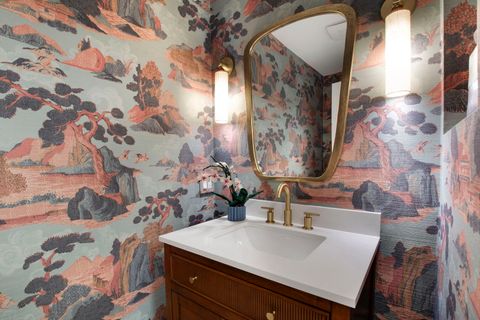 Tiny photo for 2249 N Geneva Terrace, Chicago, IL 60614 (MLS # 12468441)