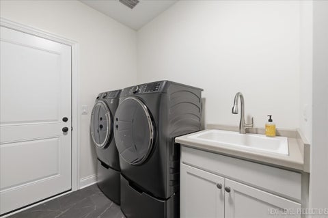 Tiny photo for 357 Pheasant Hill Drive, North Aurora, IL 60542 (MLS # 12657943)
