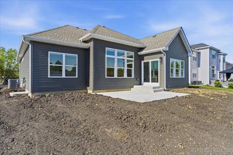 Tiny photo for 357 Pheasant Hill Drive, North Aurora, IL 60542 (MLS # 12657943)