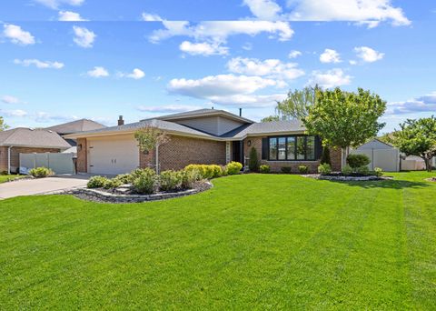 Photo of 8607 Bethany Lane, Tinley Park, IL 60487 (MLS # 12647329)