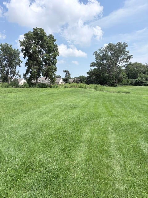 Tiny photo for 13539 Long Avenue, Crestwood, IL 60418 (MLS # 12766192)