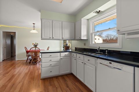 Tiny photo for 251 Clearmont Drive, Elk Grove Village, IL 60007 (MLS # 12620390)