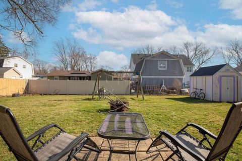 Tiny photo for 251 Clearmont Drive, Elk Grove Village, IL 60007 (MLS # 12620390)