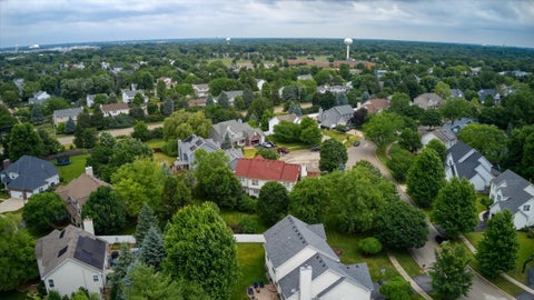 Tiny photo for 445 Greenview Lane, Oswego, IL 60543 (MLS # 12652351)