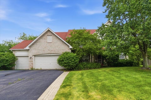 Tiny photo for 445 Greenview Lane, Oswego, IL 60543 (MLS # 12652351)