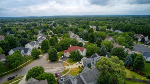 Tiny photo for 445 Greenview Lane, Oswego, IL 60543 (MLS # 12652351)
