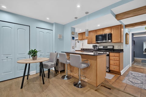 Tiny photo for 2743 N Hampden Court #1G, Chicago, IL 60614 (MLS # 12760454)