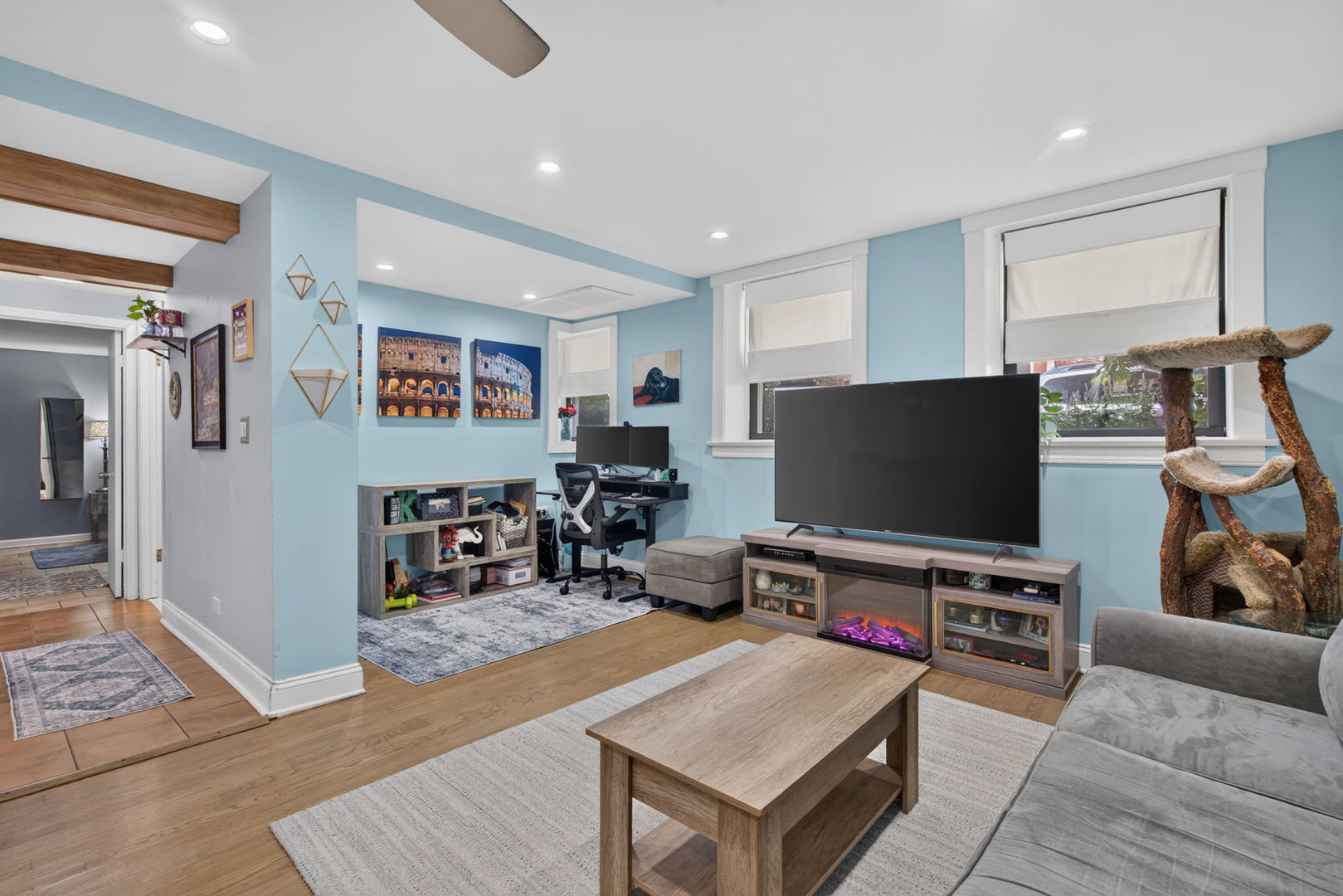 2743 N Hampden Court 1G