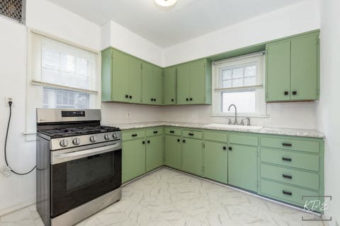 Tiny photo for 638 S Spencer Street, Aurora, IL 60505 (MLS # 12716477)