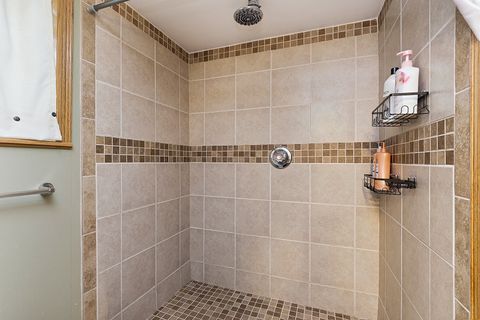 Tiny photo for 14601 Tripp Avenue, Midlothian, IL 60445 (MLS # 12497056)