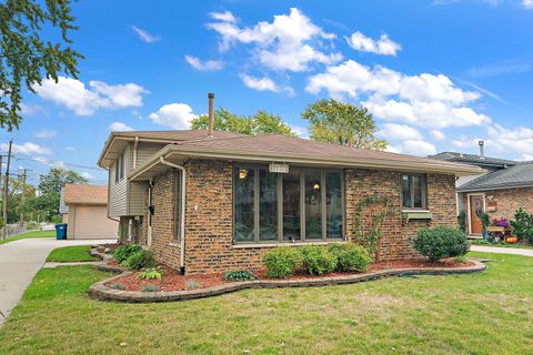 Tiny photo for 14601 Tripp Avenue, Midlothian, IL 60445 (MLS # 12497056)
