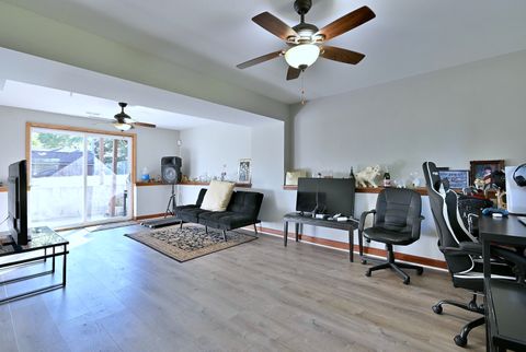 Tiny photo for 913 S Iowa Street, Addison, IL 60101 (MLS # 12493925)
