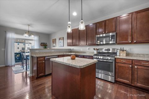 Tiny photo for 691 Windett Ridge Road, Yorkville, IL 60560 (MLS # 12598911)