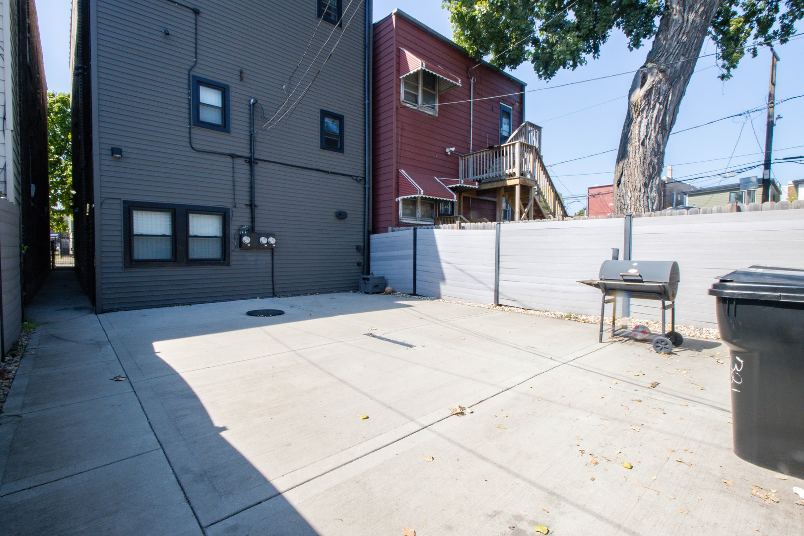 321 S Richmond Street