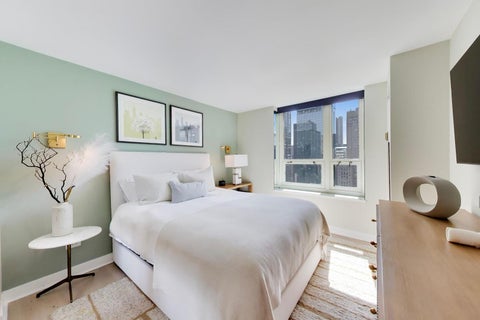 Tiny photo for 345 N La Salle Drive #3306, Chicago, IL 60654 (MLS # 12751632)