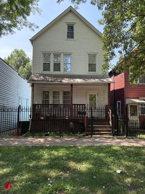 8750 S Exchange Avenue Chicago IL 60617