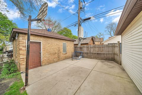 Tiny photo for 3359 N Oak Park Avenue, Chicago, IL 60634 (MLS # 12633639)