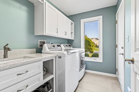 Tiny photo for 1075 Norwalk Road, Lemont, IL 60439 (MLS # 12500085)